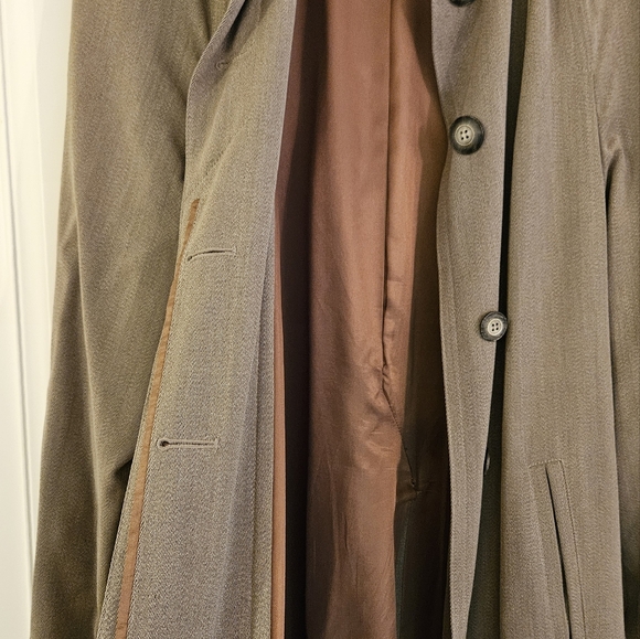 Gorgeous ladies trench coat with zip out liner . Olive . Designer . - Picture 3 of 8